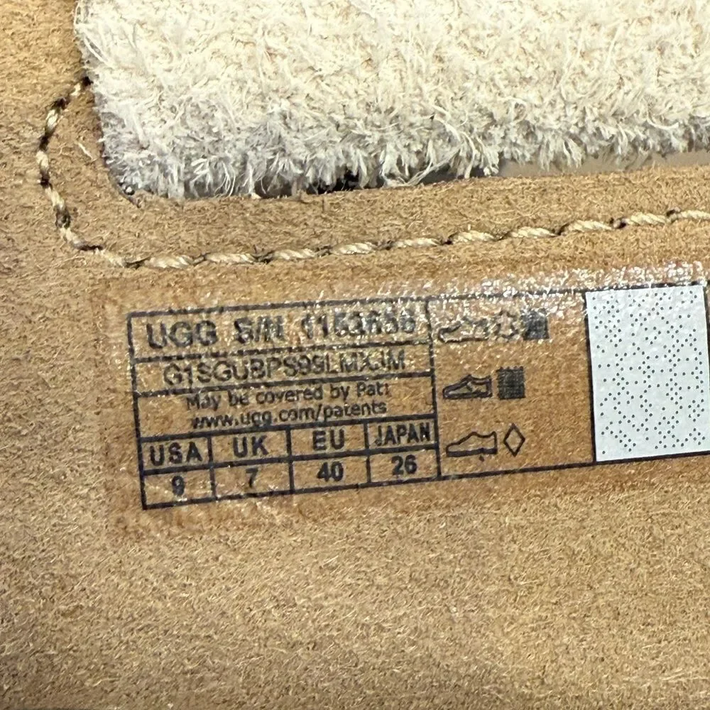 Womens UGG Australia Ashton Ankle Sandal - Sand size 9